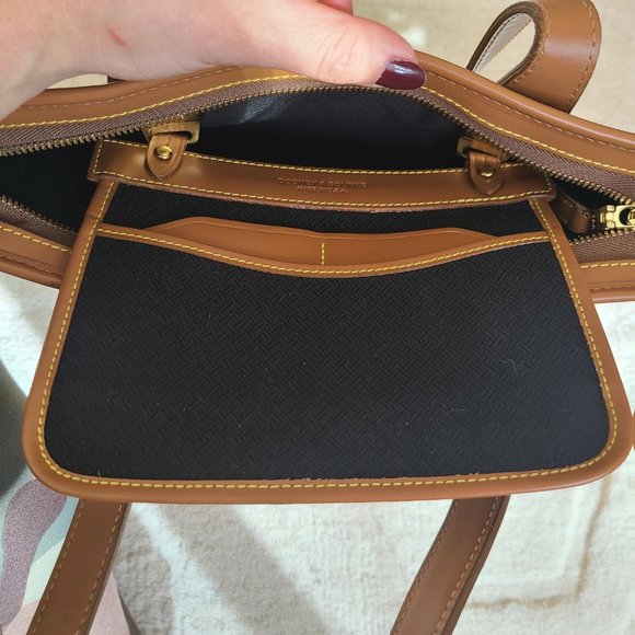 Dooney and Bourke Genuine Leather Tan Shoulder Bag - Picture 11 of 13